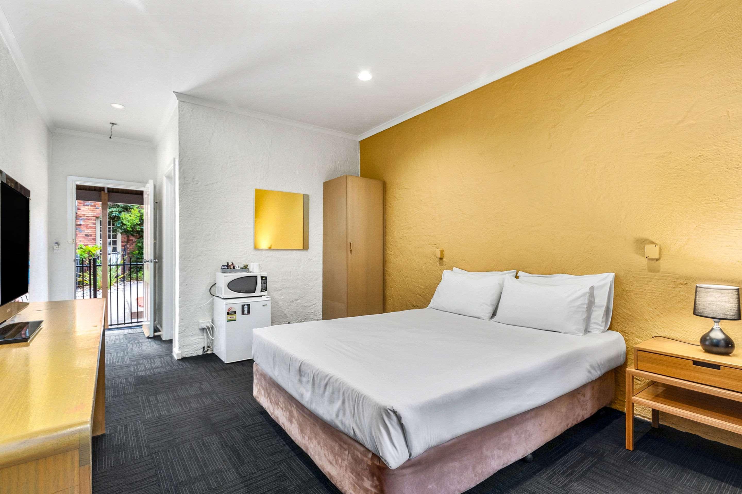 Greensborough Motel Мелбърн Екстериор снимка