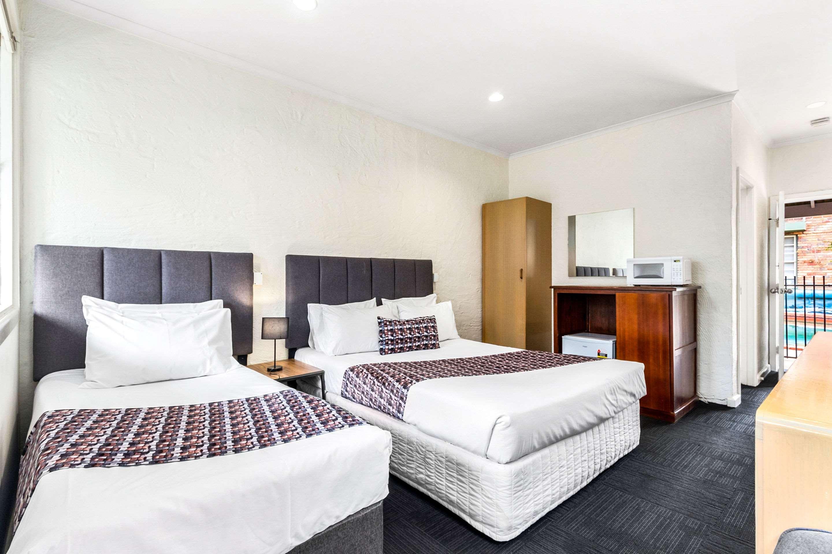 Greensborough Motel Мелбърн Екстериор снимка