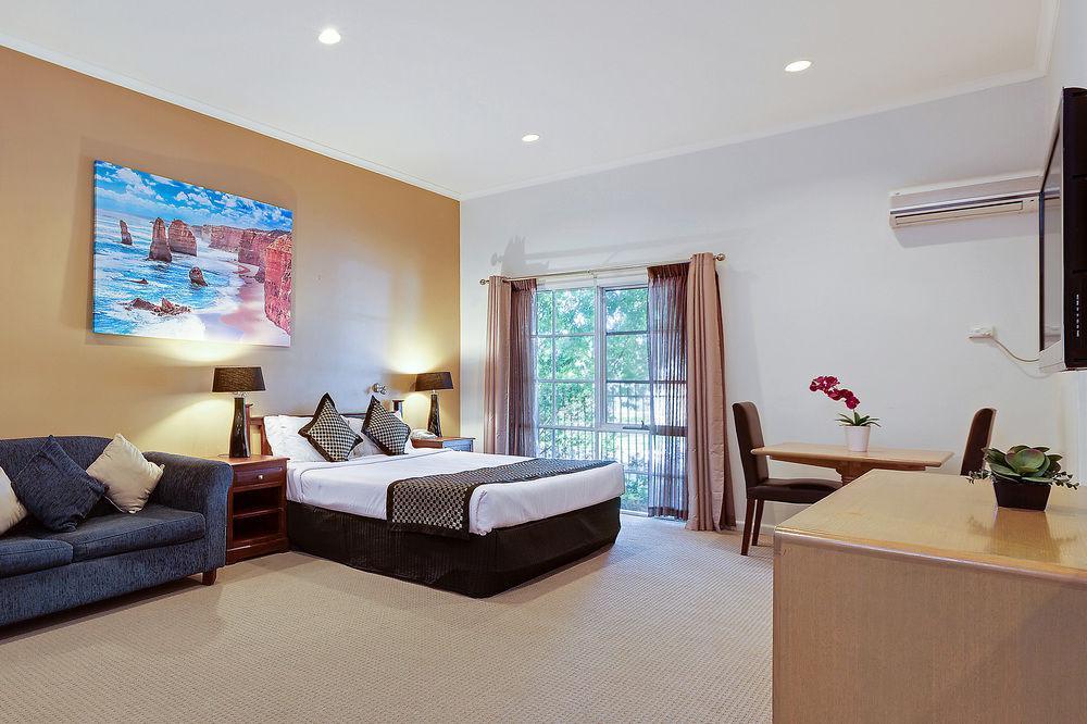 Greensborough Motel Мелбърн Екстериор снимка