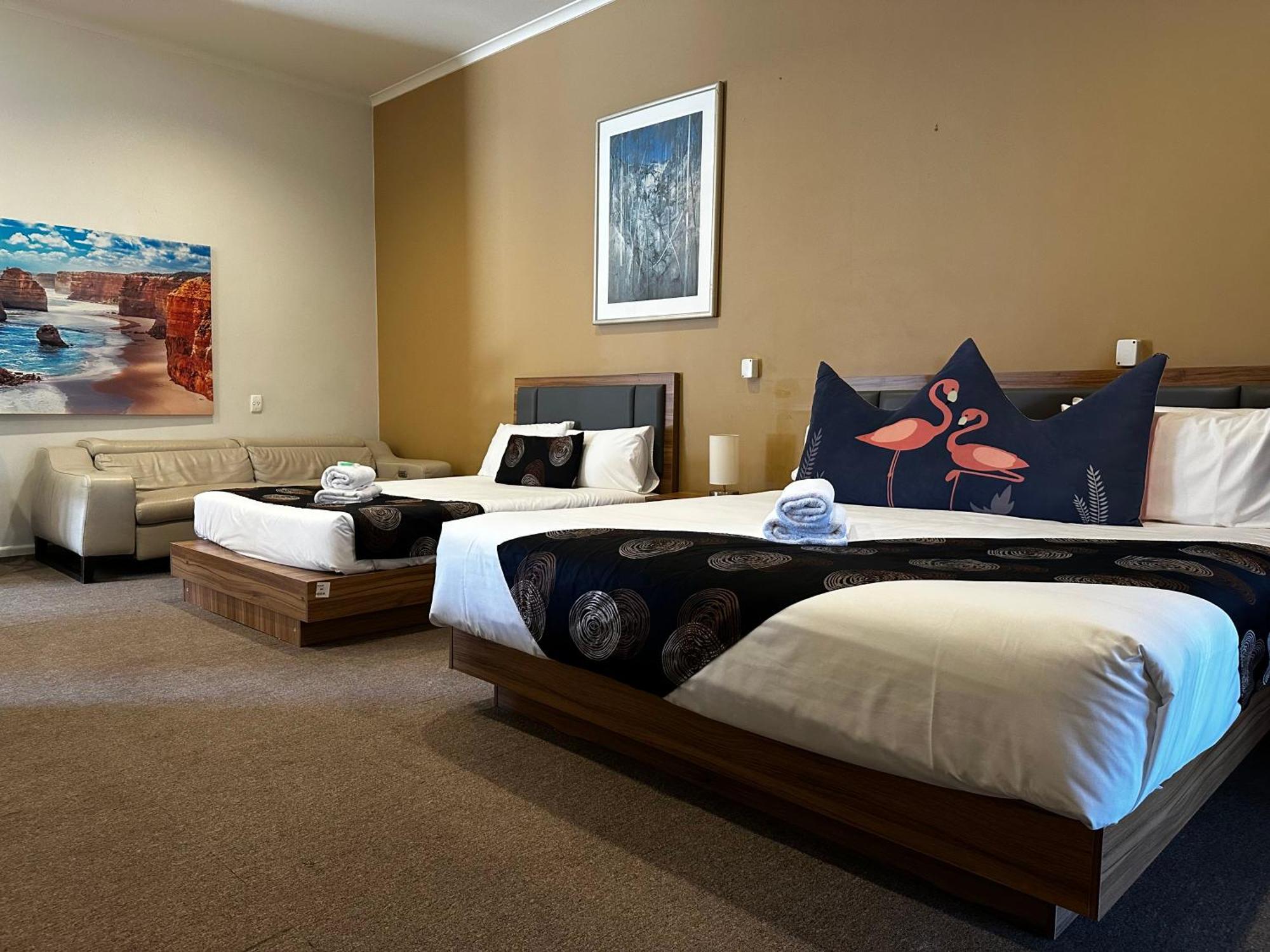 Greensborough Motel Мелбърн Екстериор снимка