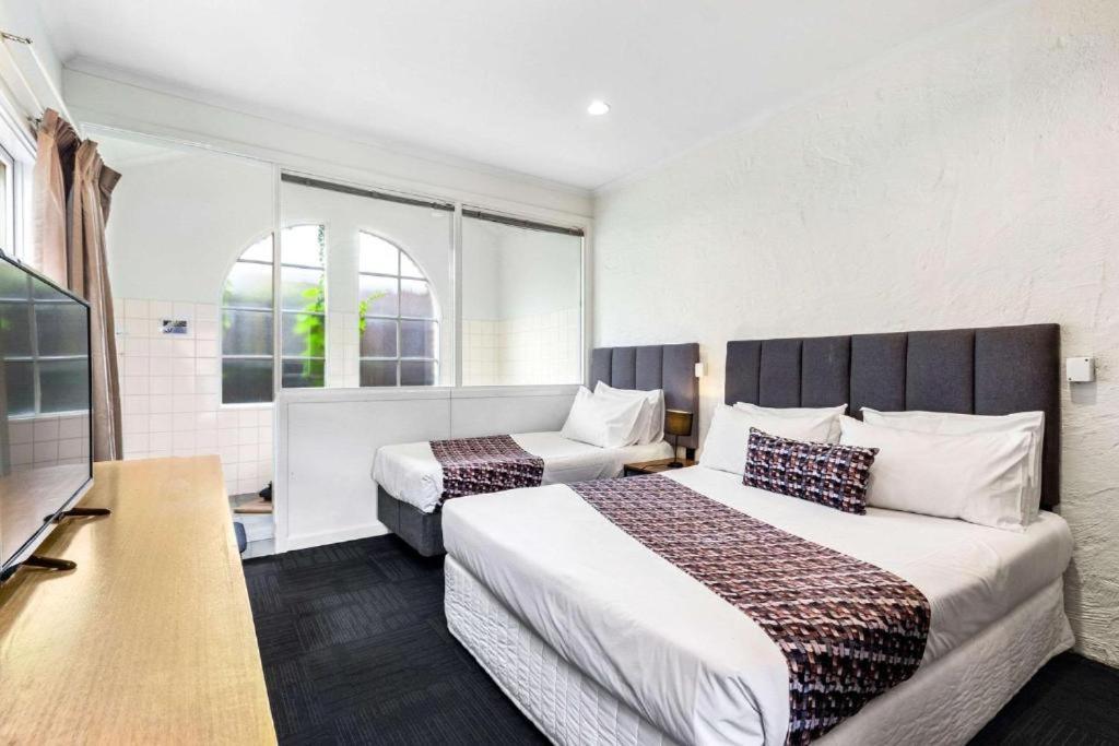 Greensborough Motel Мелбърн Екстериор снимка