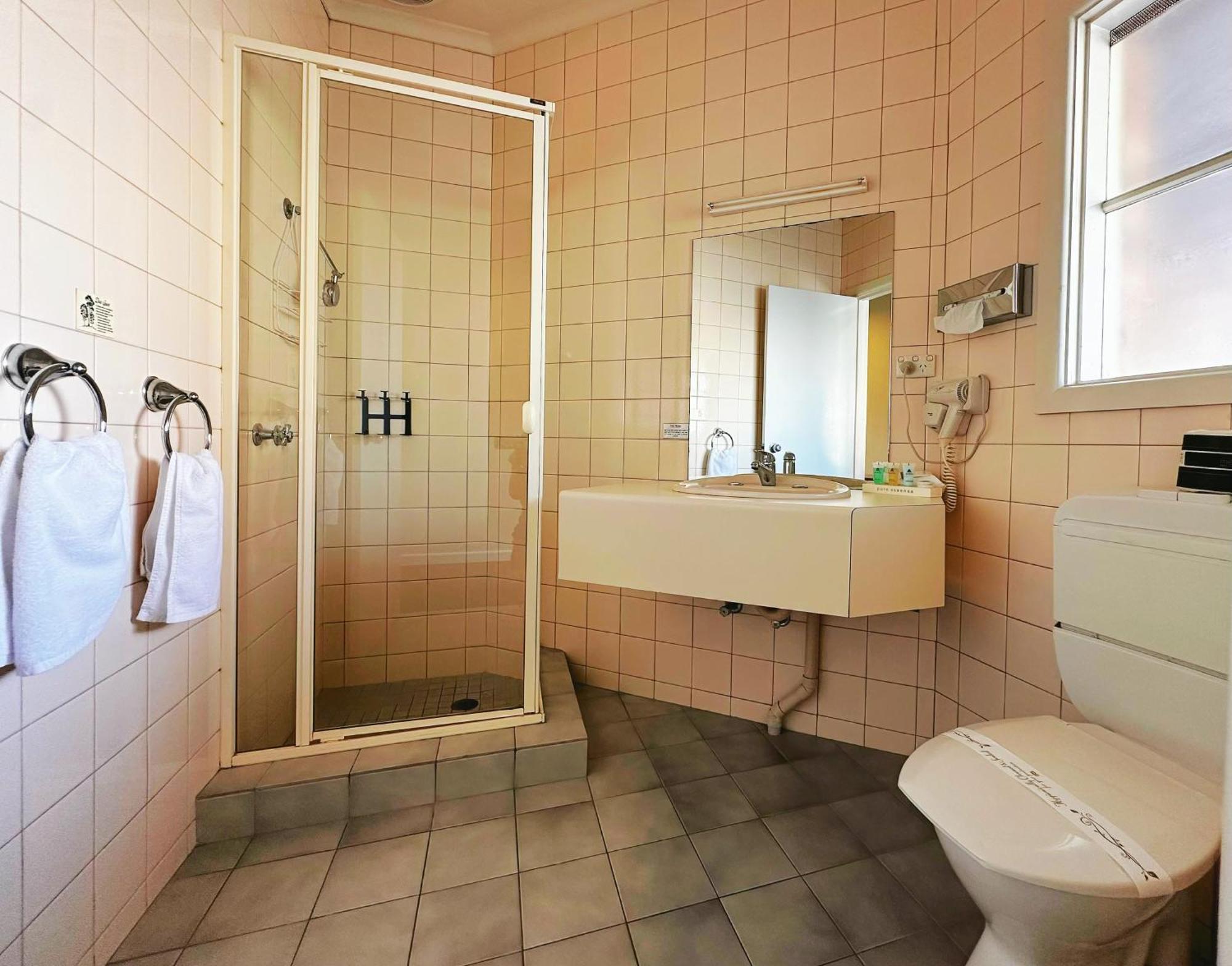 Greensborough Motel Мелбърн Екстериор снимка