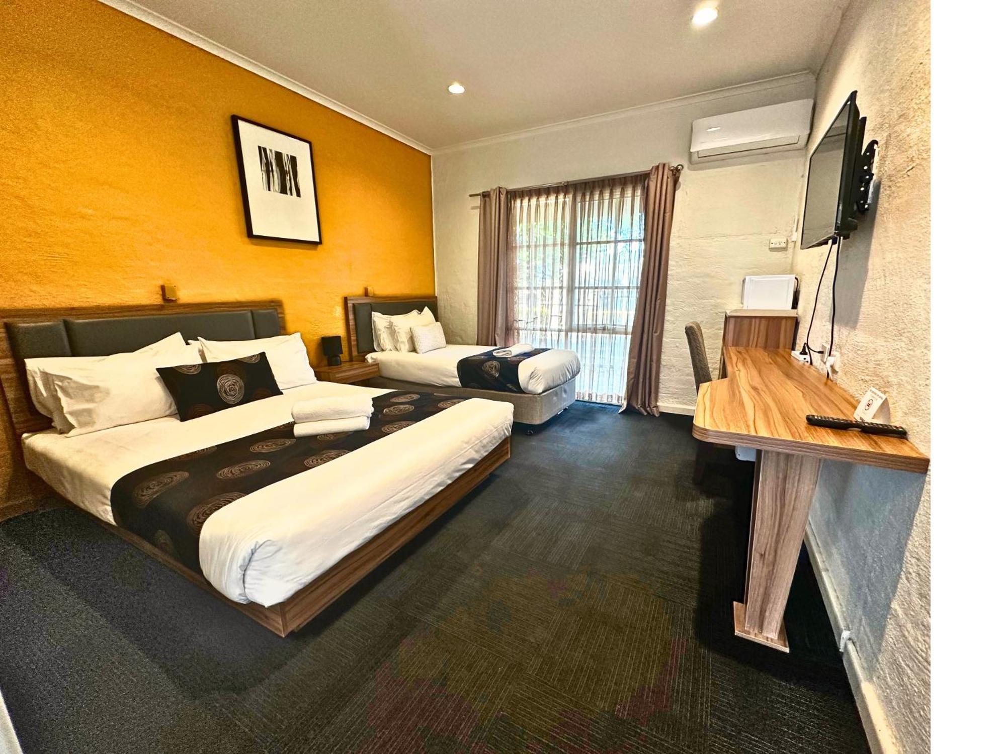 Greensborough Motel Мелбърн Екстериор снимка