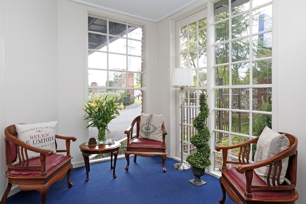 Greensborough Motel Мелбърн Екстериор снимка