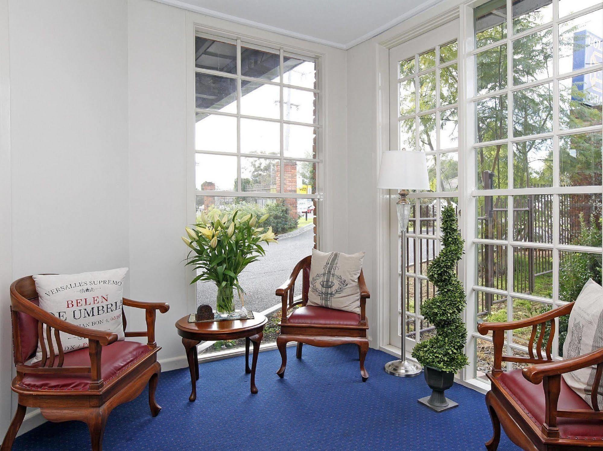 Greensborough Motel Мелбърн Екстериор снимка