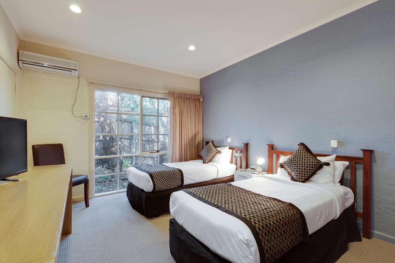 Greensborough Motel Мелбърн Екстериор снимка